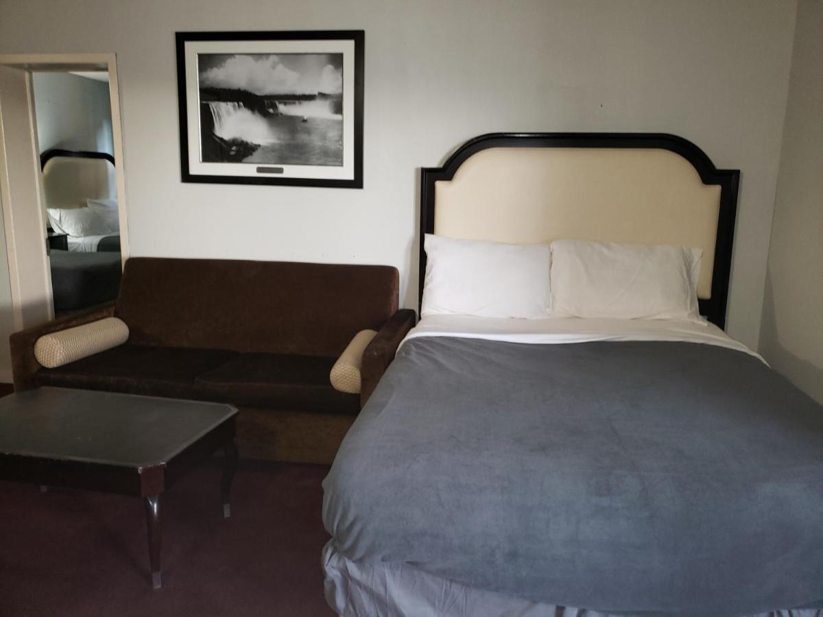 Two-Room Family Suite,1003820169:JPEG