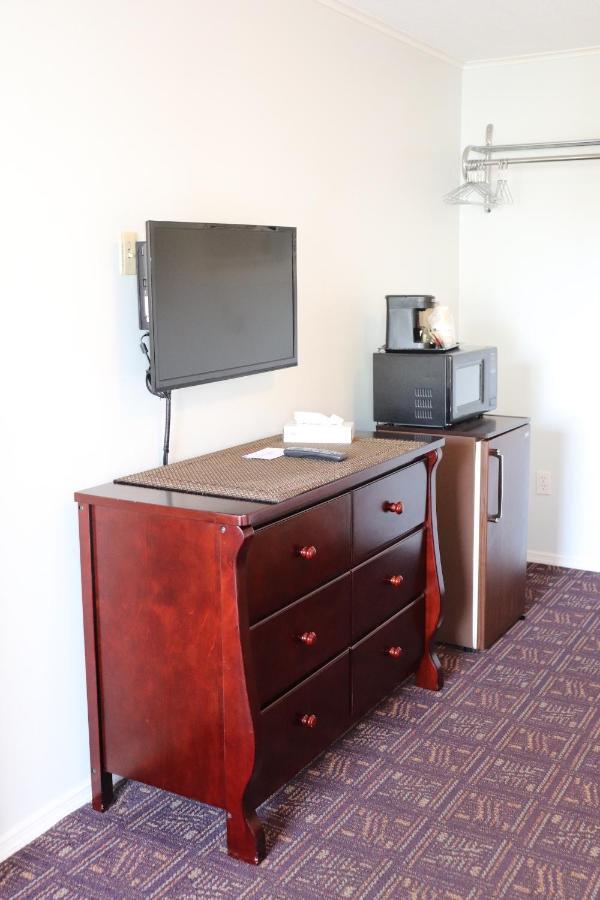 Standard Room with Two Double Beds