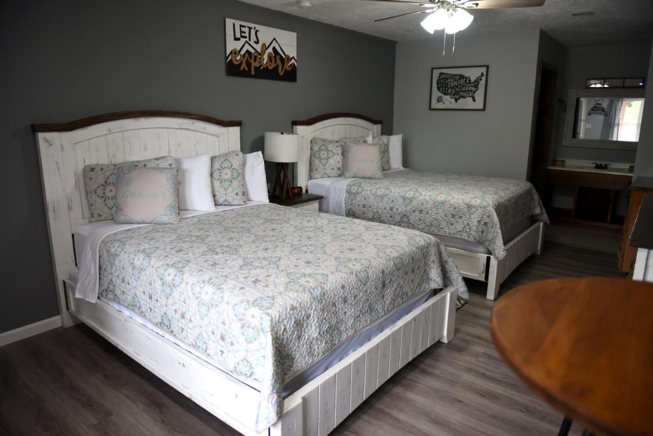 Queen Room with Two Queen Beds