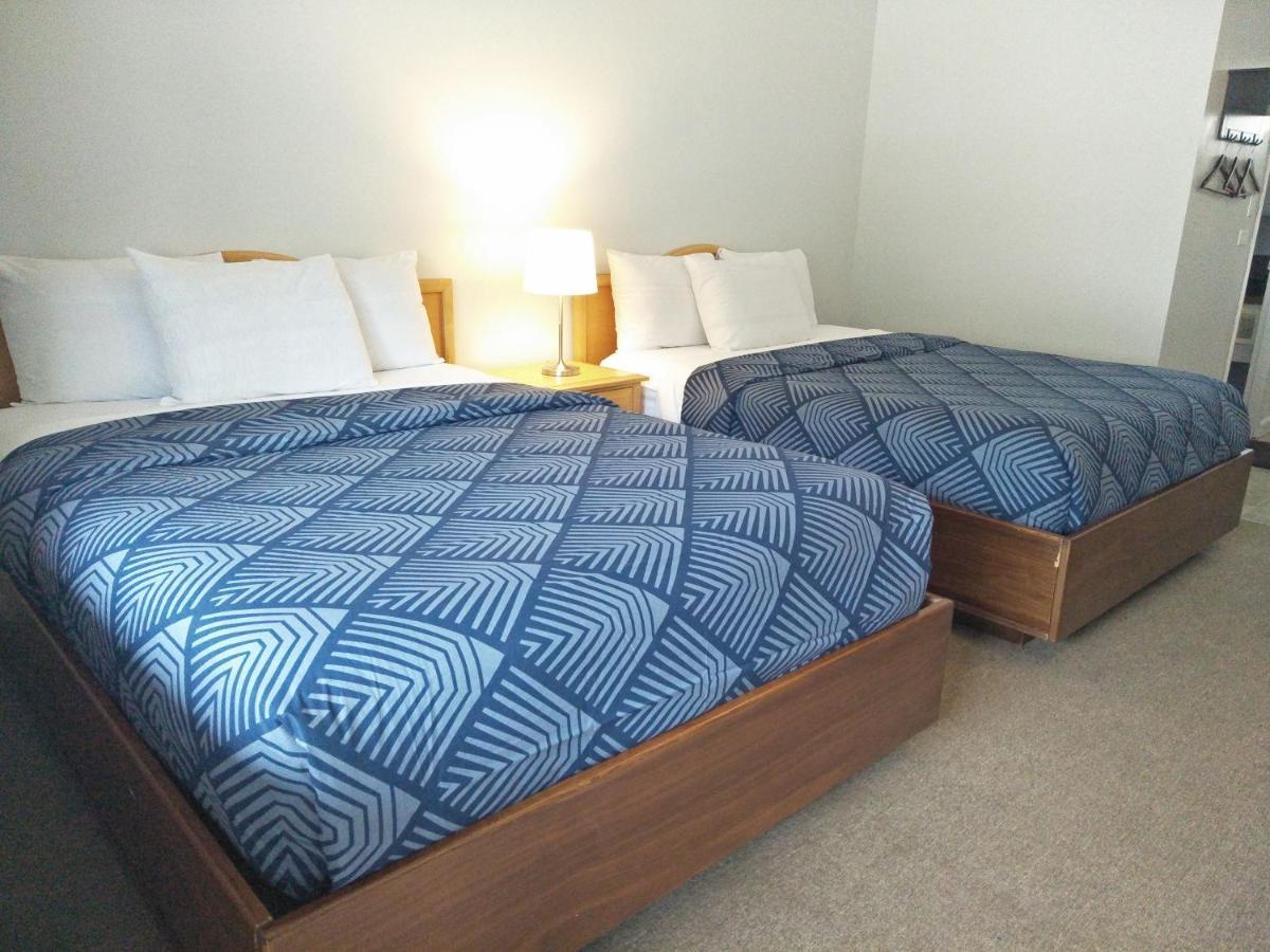 Deluxe Queen Room Two Queen Beds,1012910488:JPEG