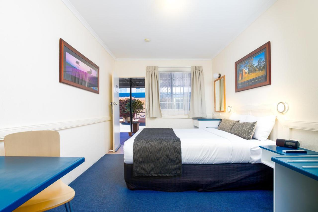 Standard Queen Room,1220058148:JPEG