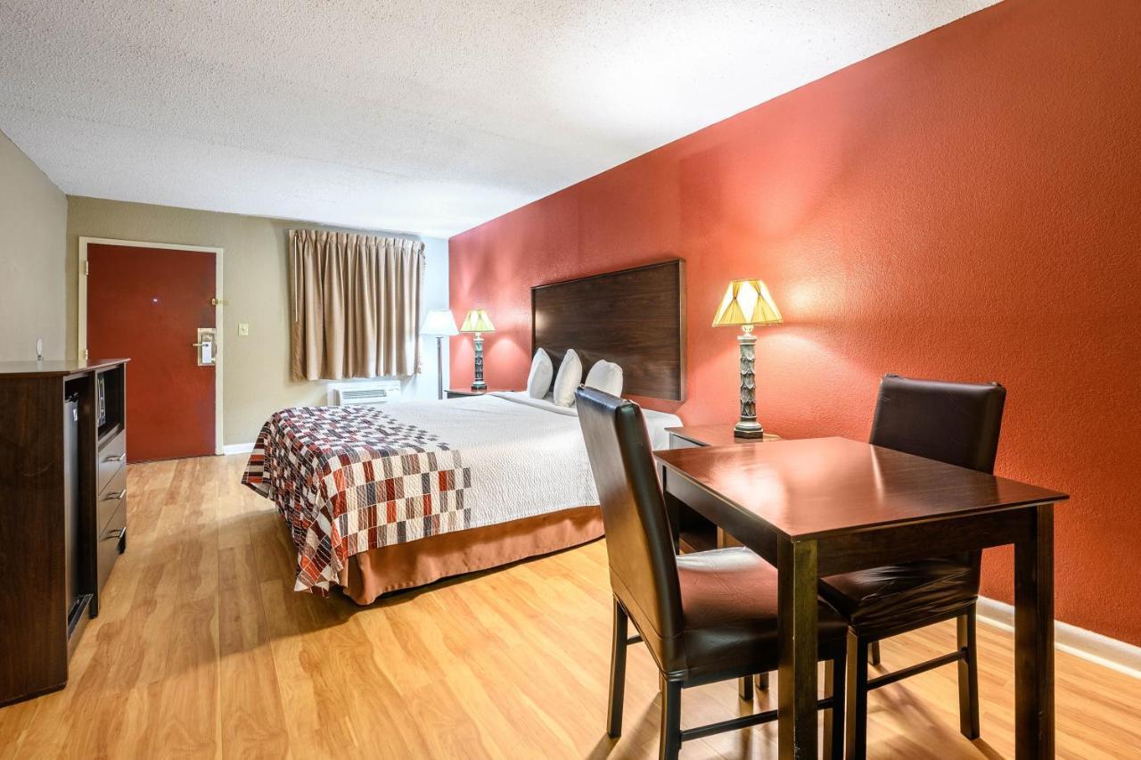 Superior King Room Renovated Non-Smoking