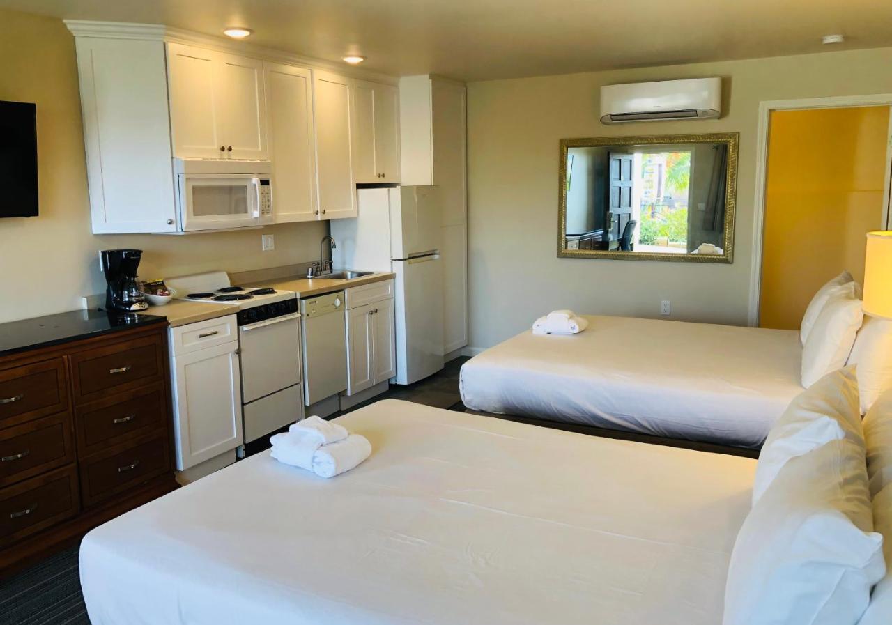 Double Room with Kitchenette and Patio
