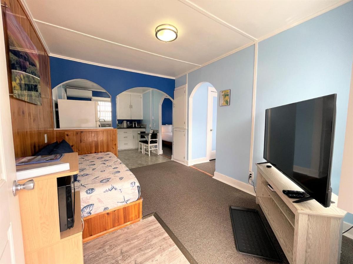 Deluxe Family Suite