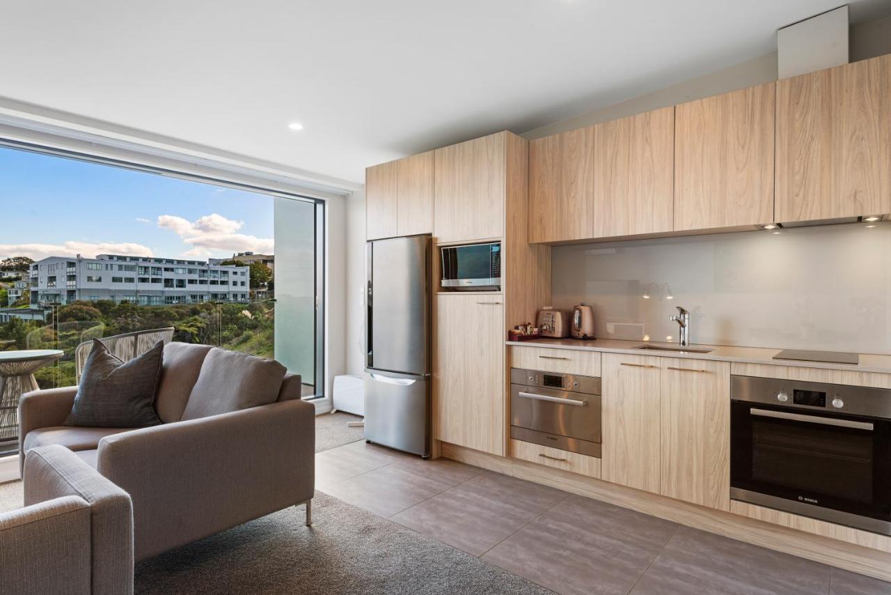 AIRCON Super King Superior Apartment