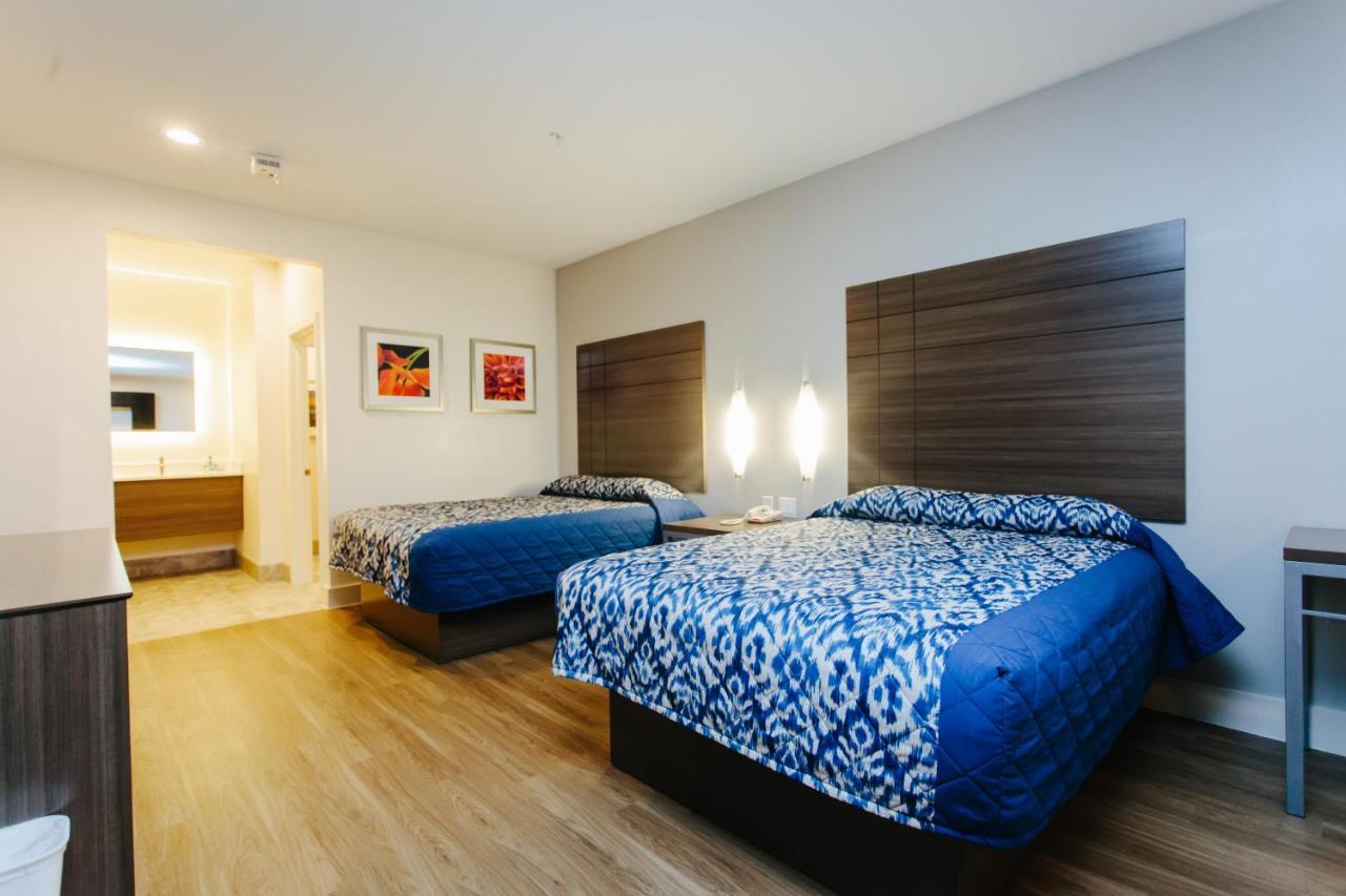 Superior Queen Room with Two Queen Beds