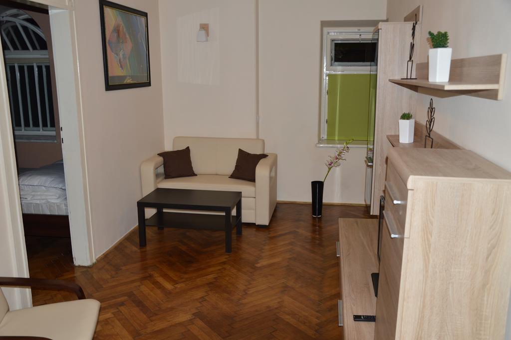 Standard Room with Two Double Beds Non-Smoking