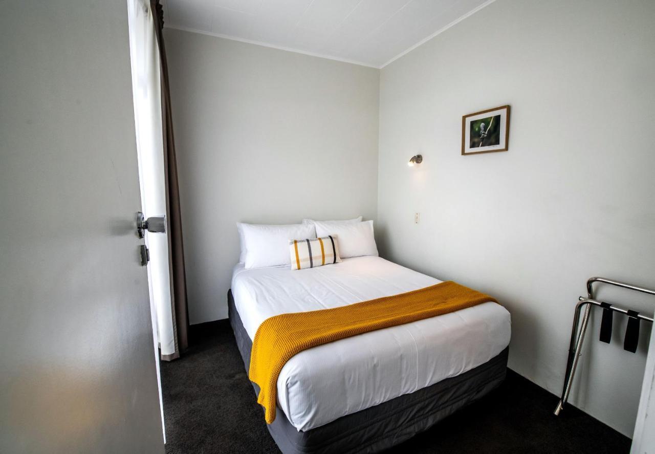 Two-Bedroom Compact Apartment,1161747426:JPEG