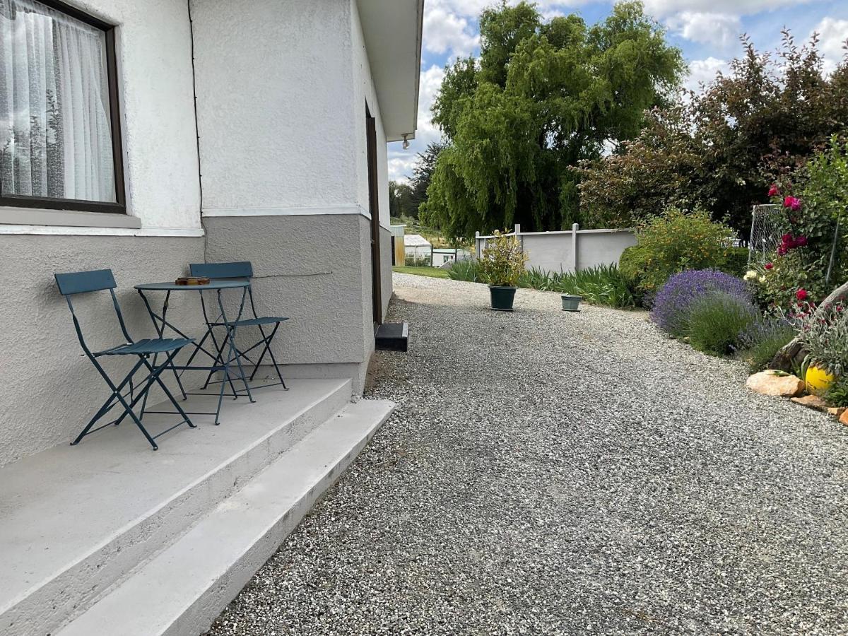 Large One-Bedroom Apartment