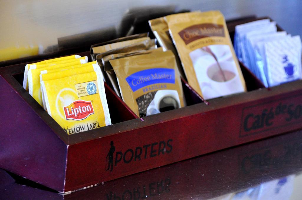 Queen Studio,693646278:JPEG