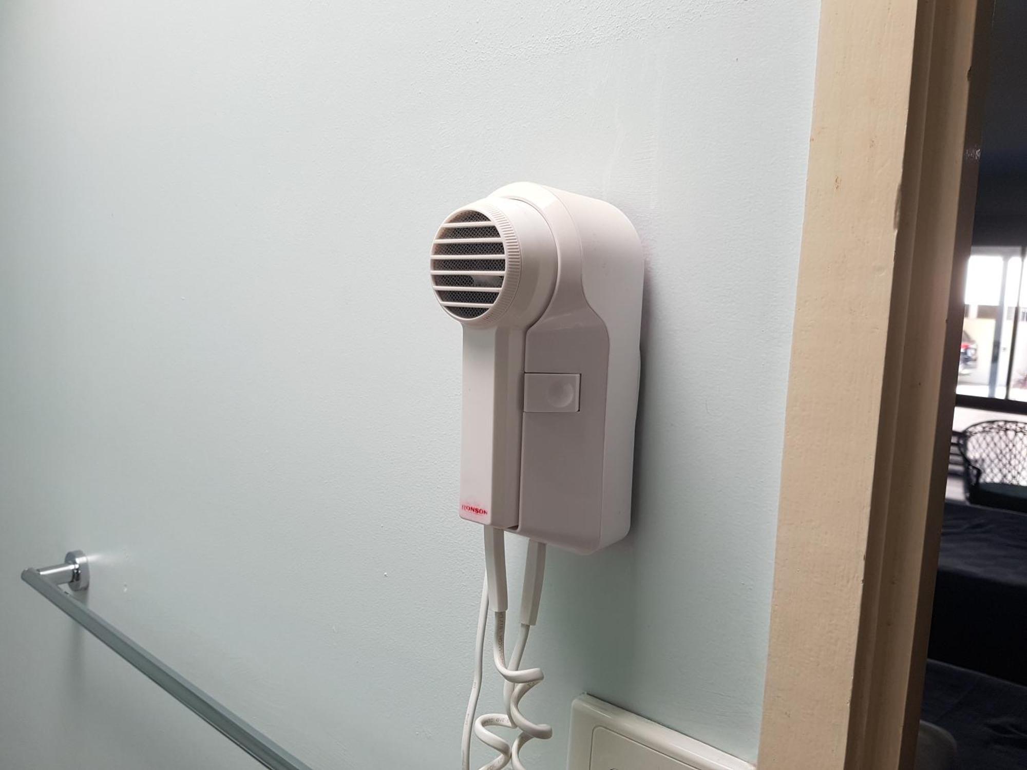 Two-Bedroom Apartment,1212515626:JPEG