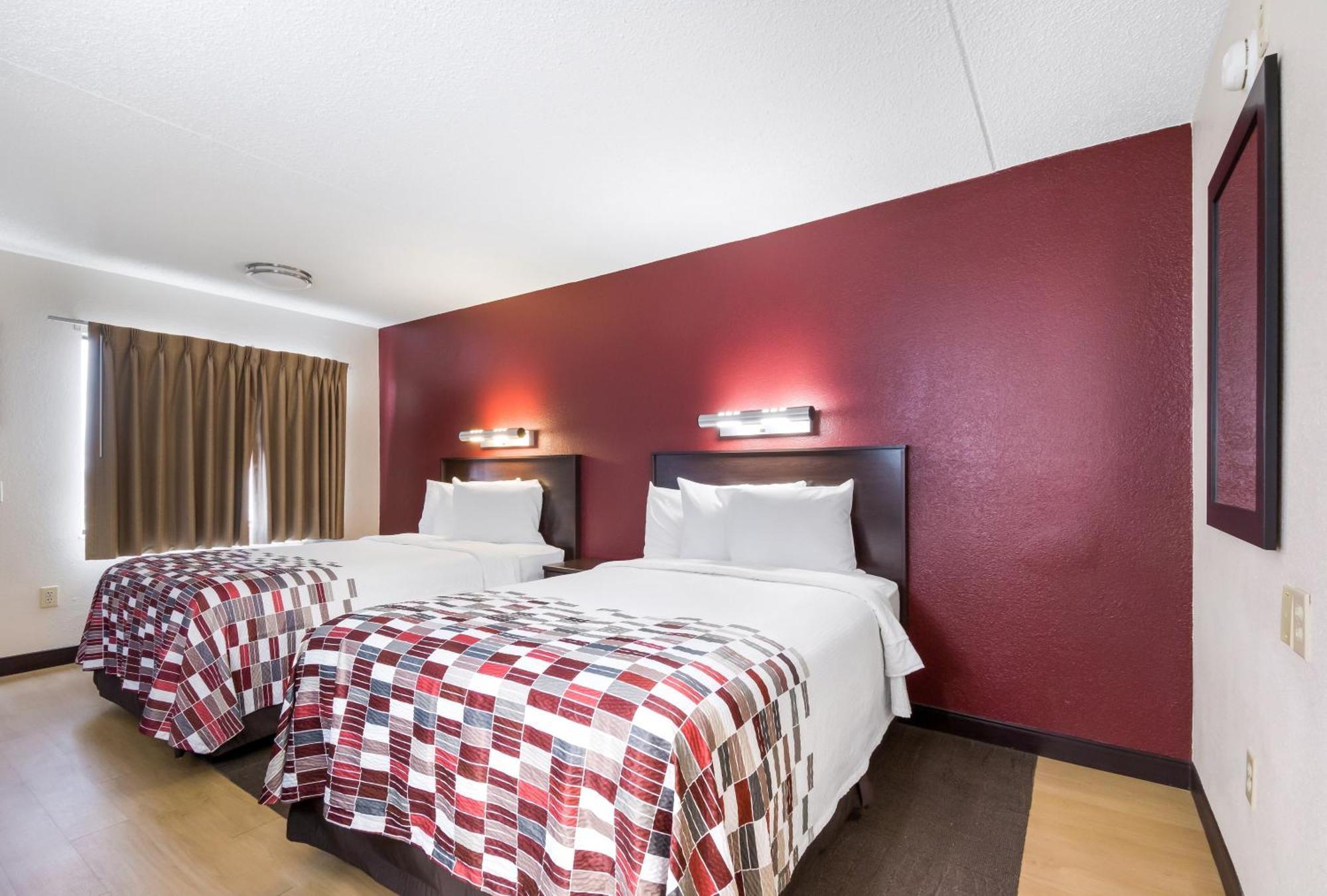 Deluxe Room with Two Double Beds Smoke Free