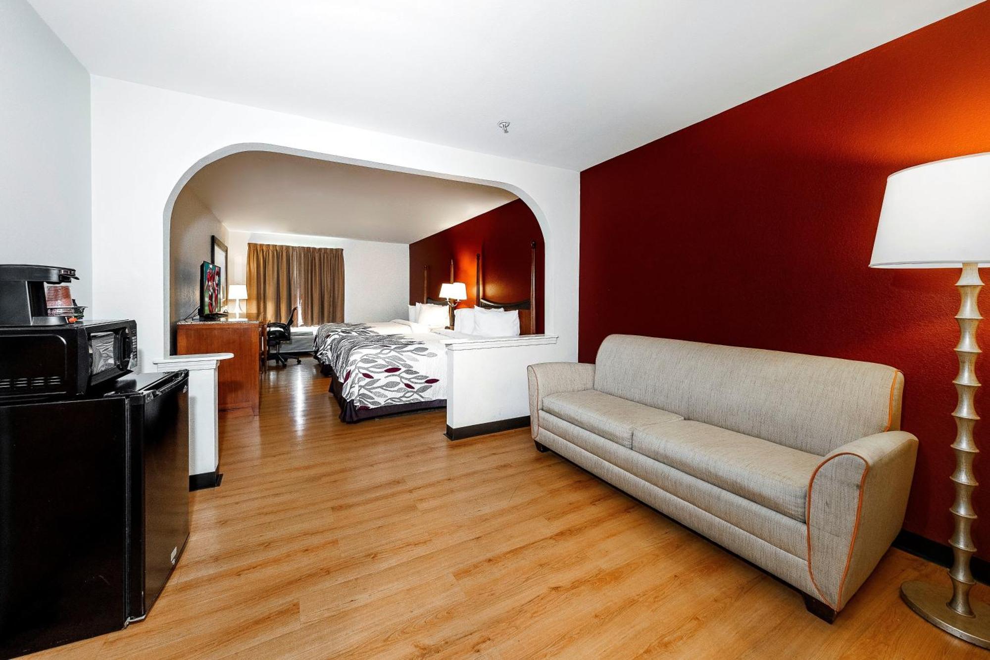 Suite with Two Double Beds Non-Smoking