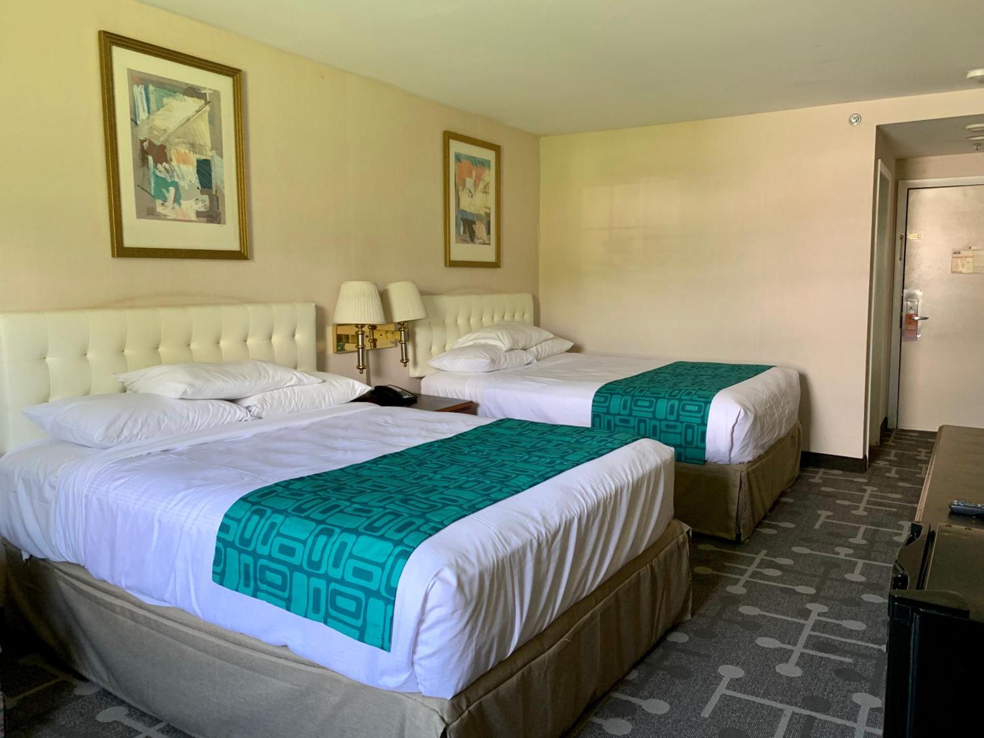 Queen Room with Two Queen Beds - Non-Smoking