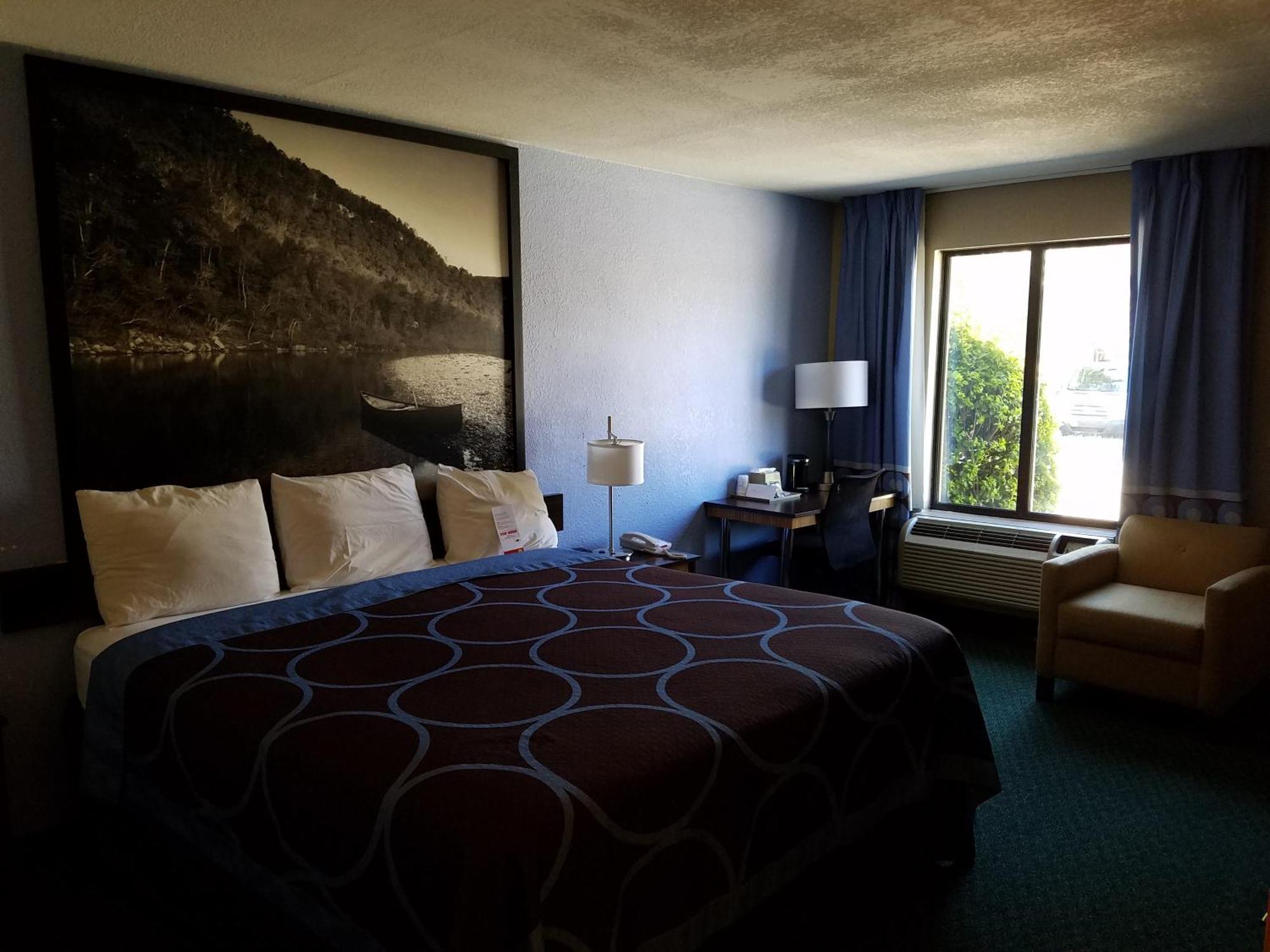 King Room - Mobility Access/Non-Smoking