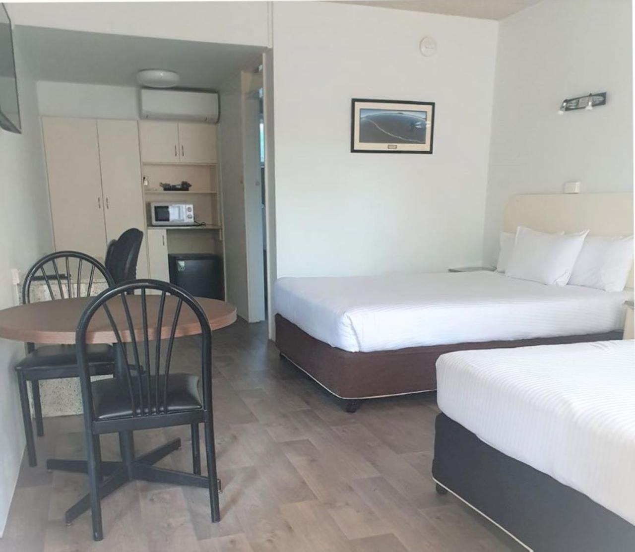 Pet Friendly Deluxe Family Room with Two Queen Beds