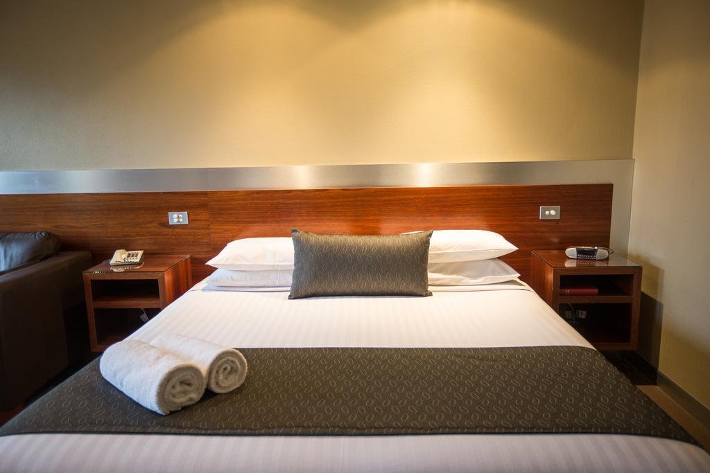Executive King Room