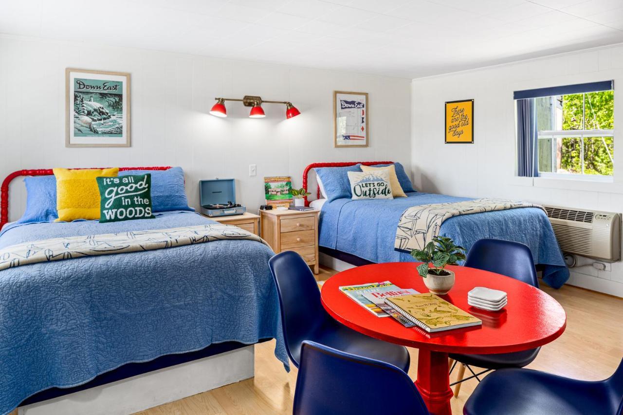 Studio Cottage with Two Double Beds