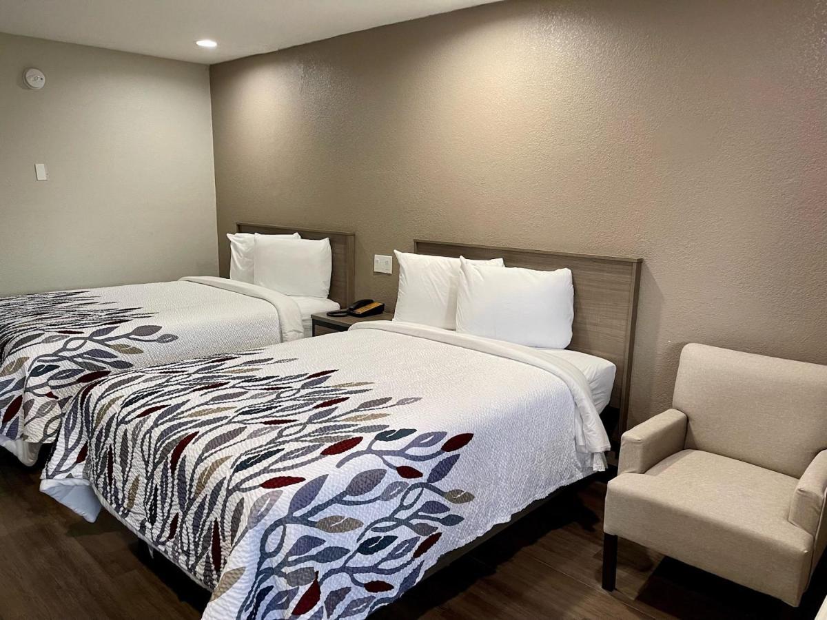 Deluxe Room with Two Double Beds Non-Smoking Renovated