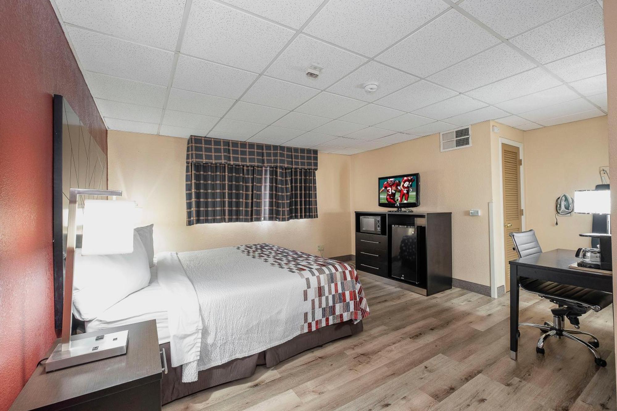 Superior King Room Disability Access Non-Smoking