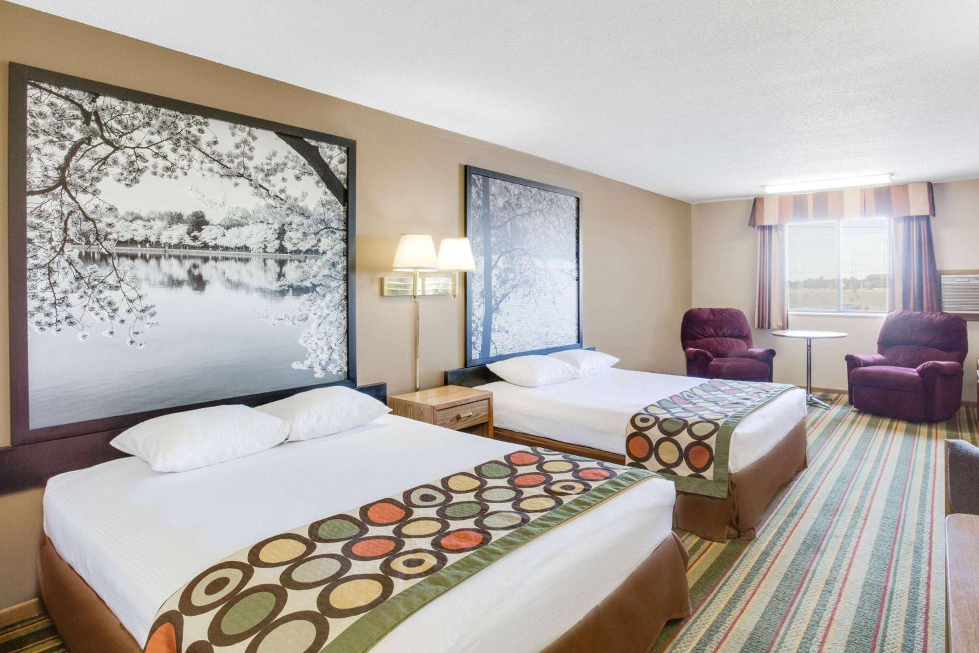 Double Room with Two Double Beds - Non-Smoking