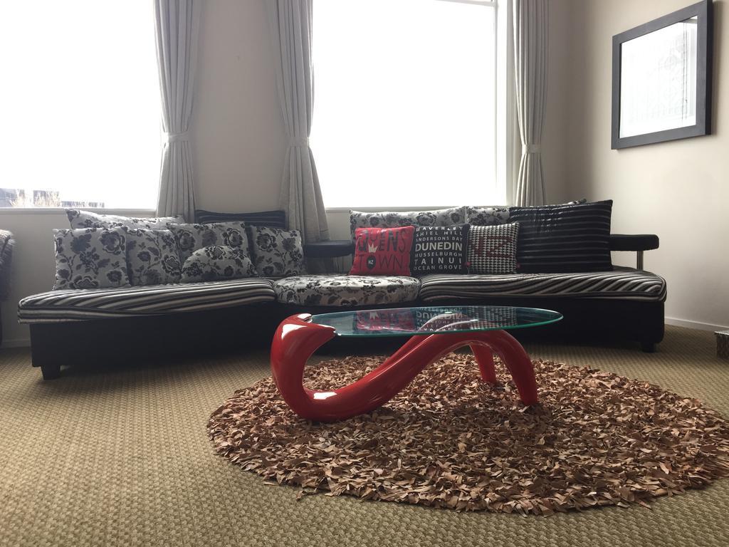 Three-Bedroom Apartment,133551975:JPEG