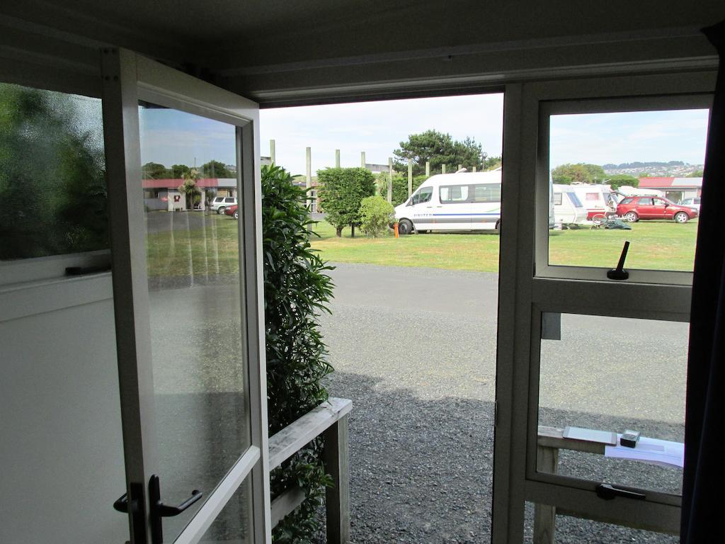 Small Standard Double Room,217024598:JPEG