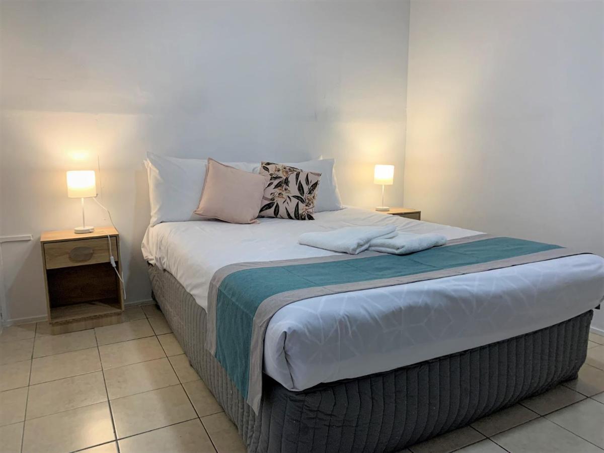 Superior Family Room,1302471148:JPEG