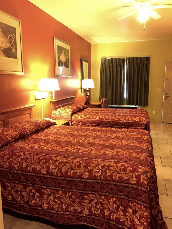 Queen Room with Two Queen Beds