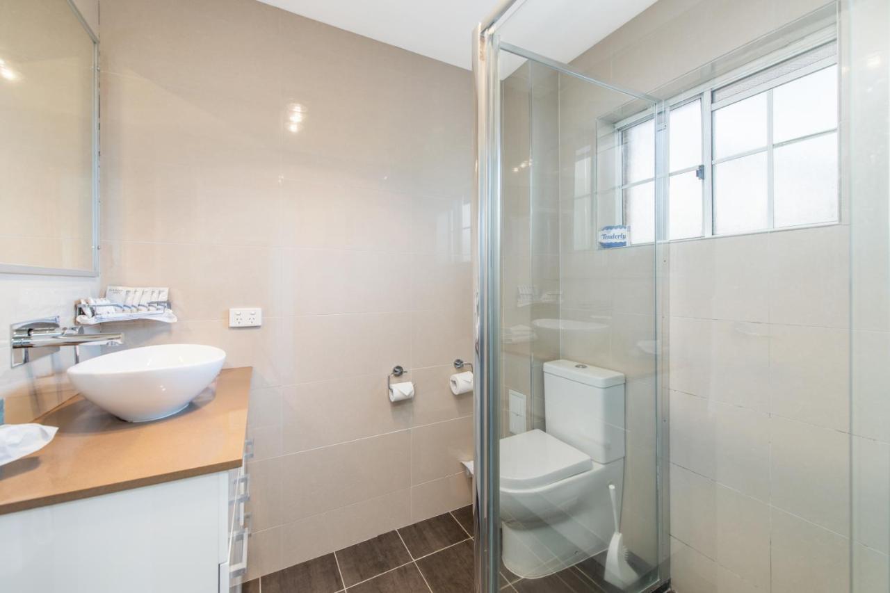 Queen & Sofa Bed Room (No Pets),1421158167:JPEG