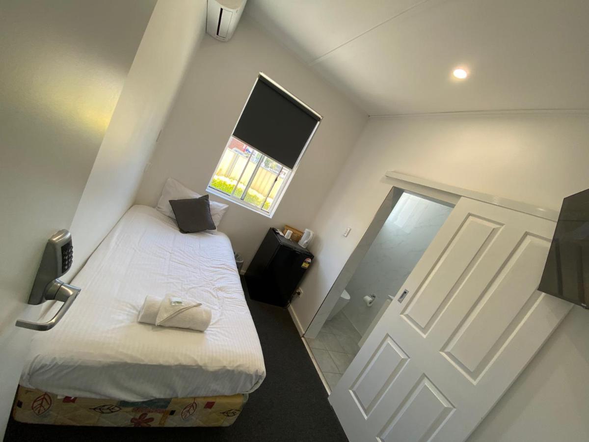 Small Single Room