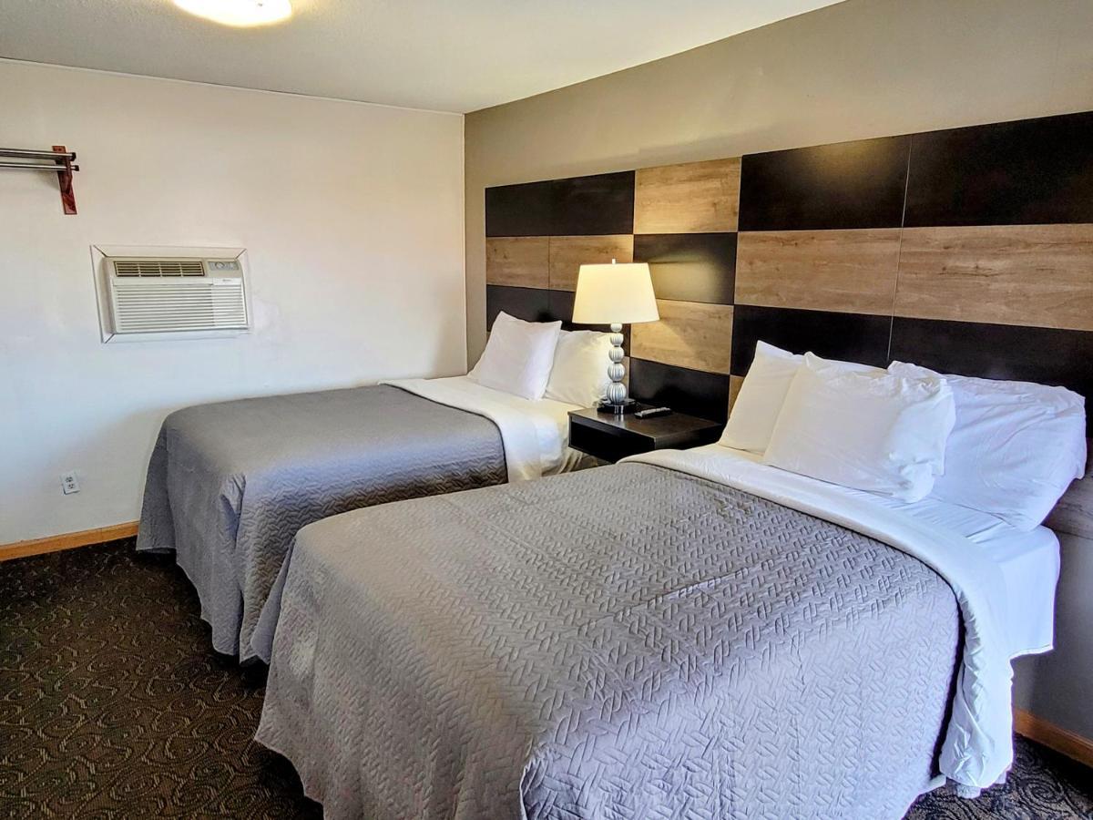 Standard Double Room,1386677768:JPEG