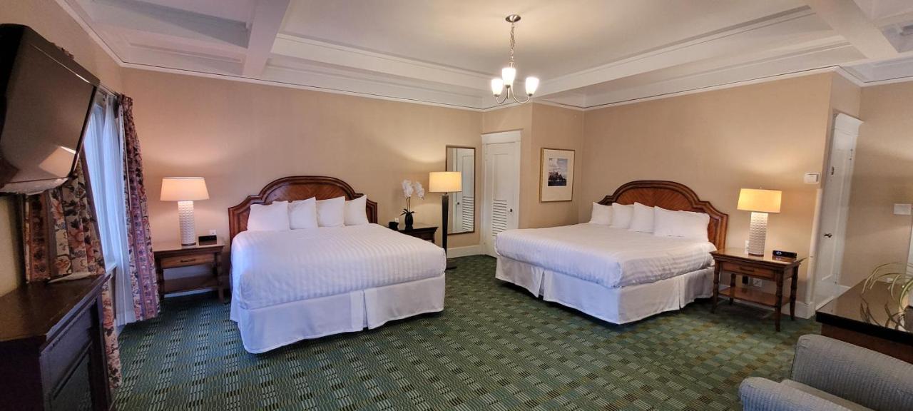 King Room with Two King Beds