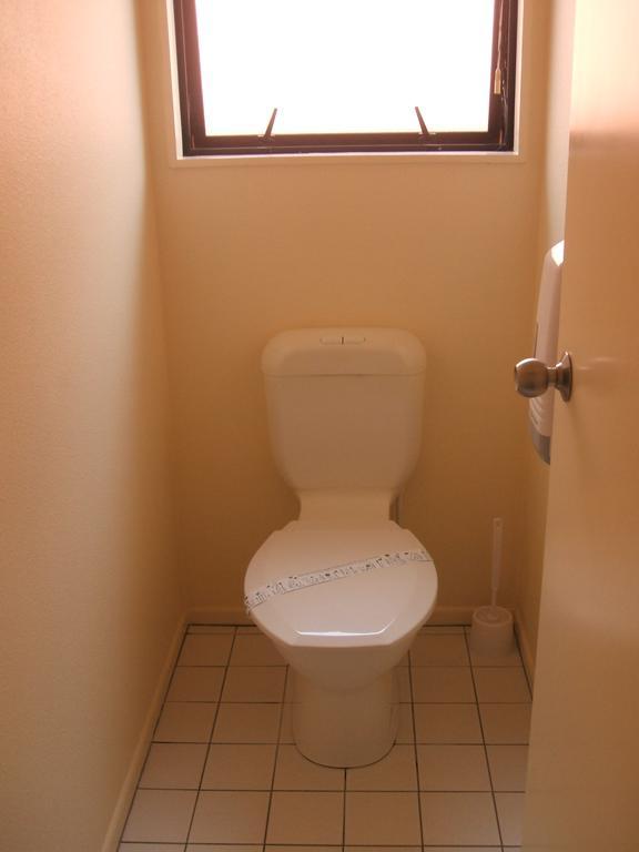 One-Bedroom Apartment (5 Adults),143738423:JPEG