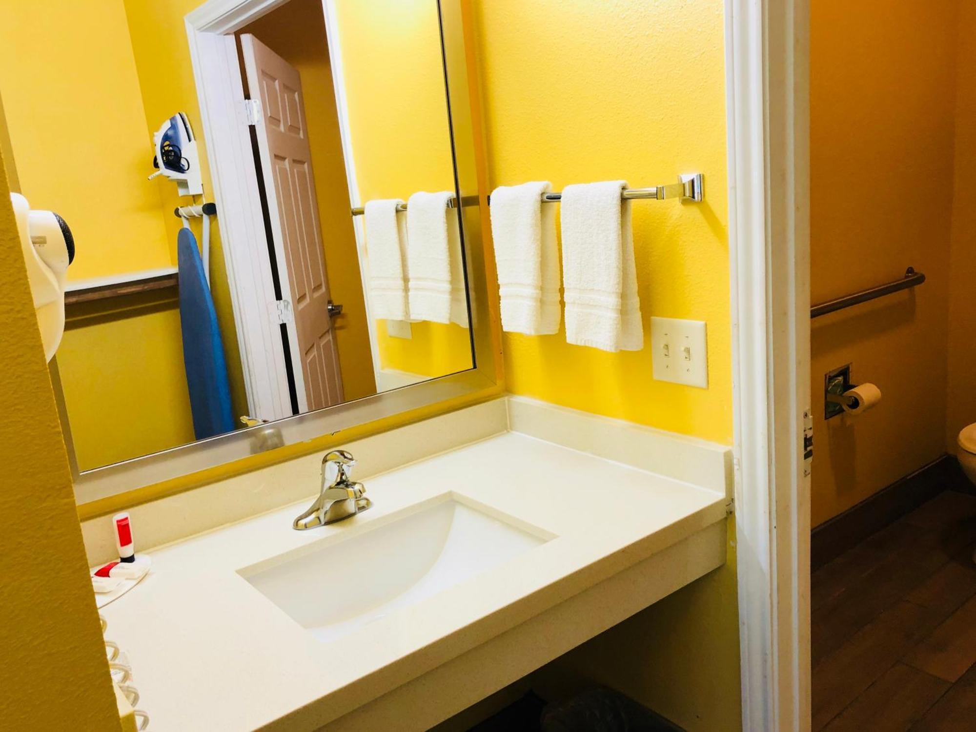 Queen Room with Two Queen Beds and Roll-In Shower - Mobility/Hearing Accessible - Non-Smoking