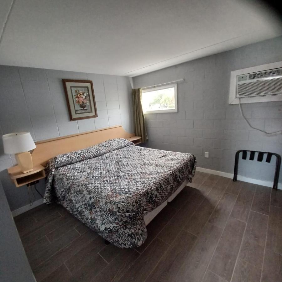 Comfort Triple Room with Shower