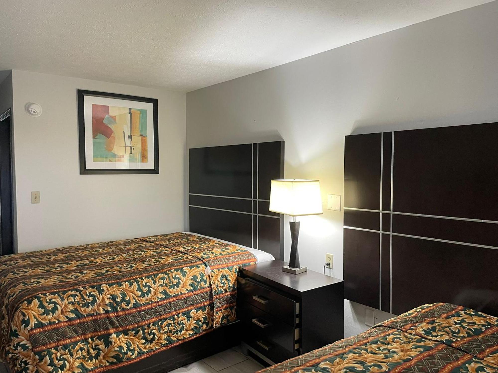 Double Room with Two Double Beds - Non-Smoking