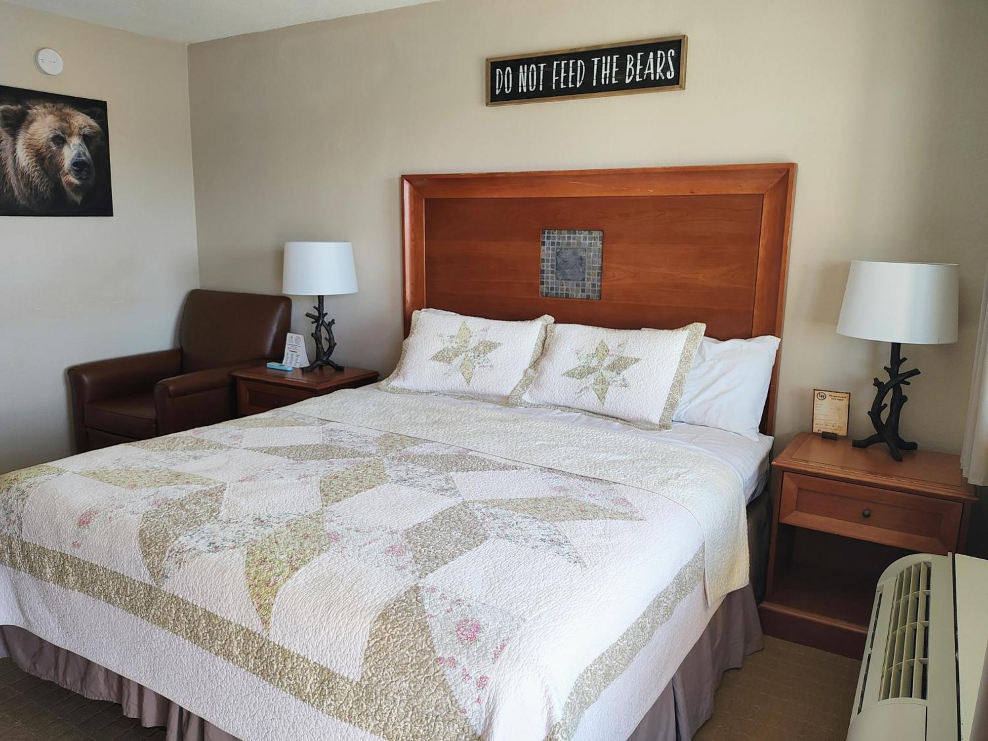 Premium King Room