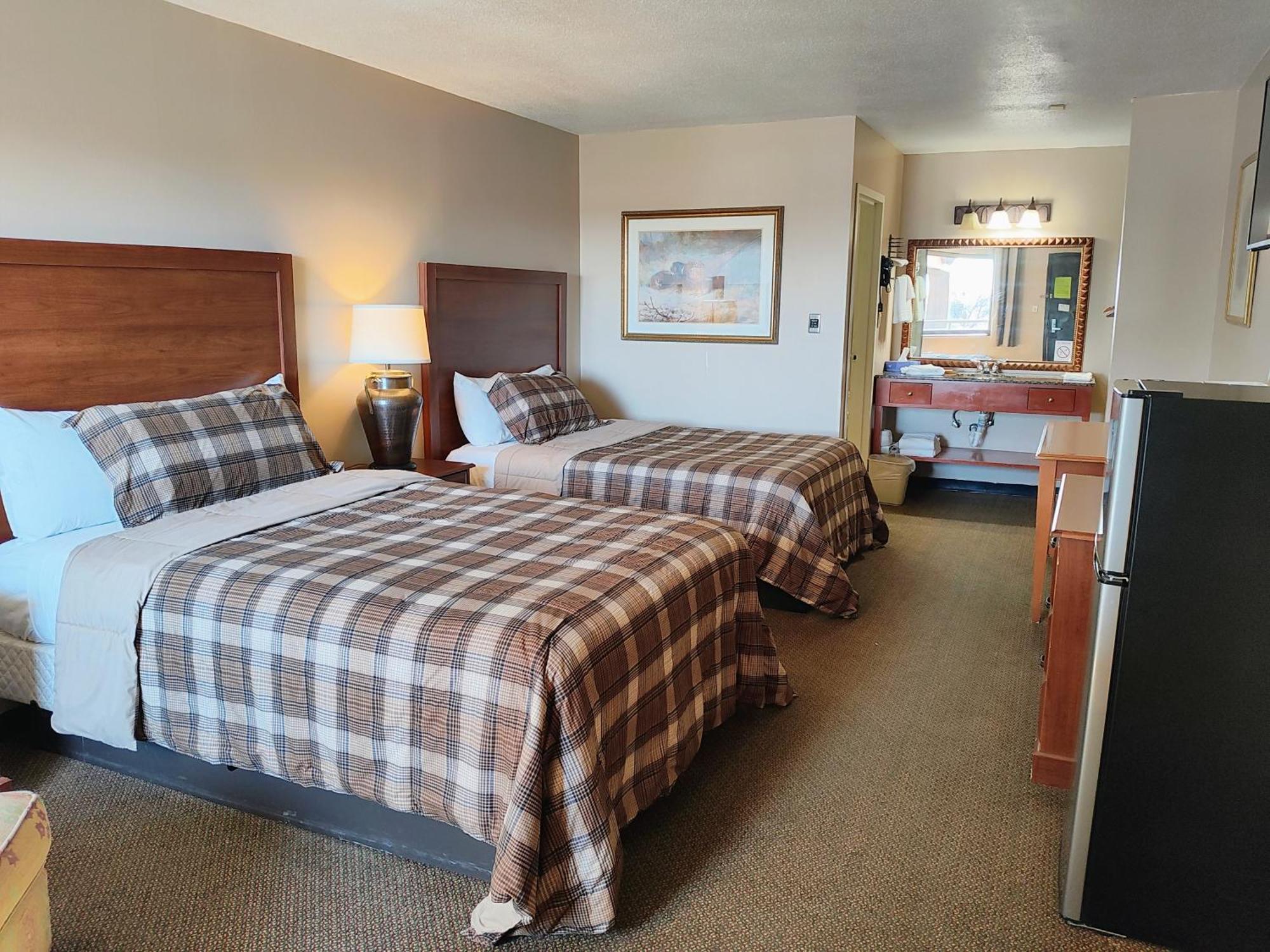 Economy Double Room with Two Double Beds