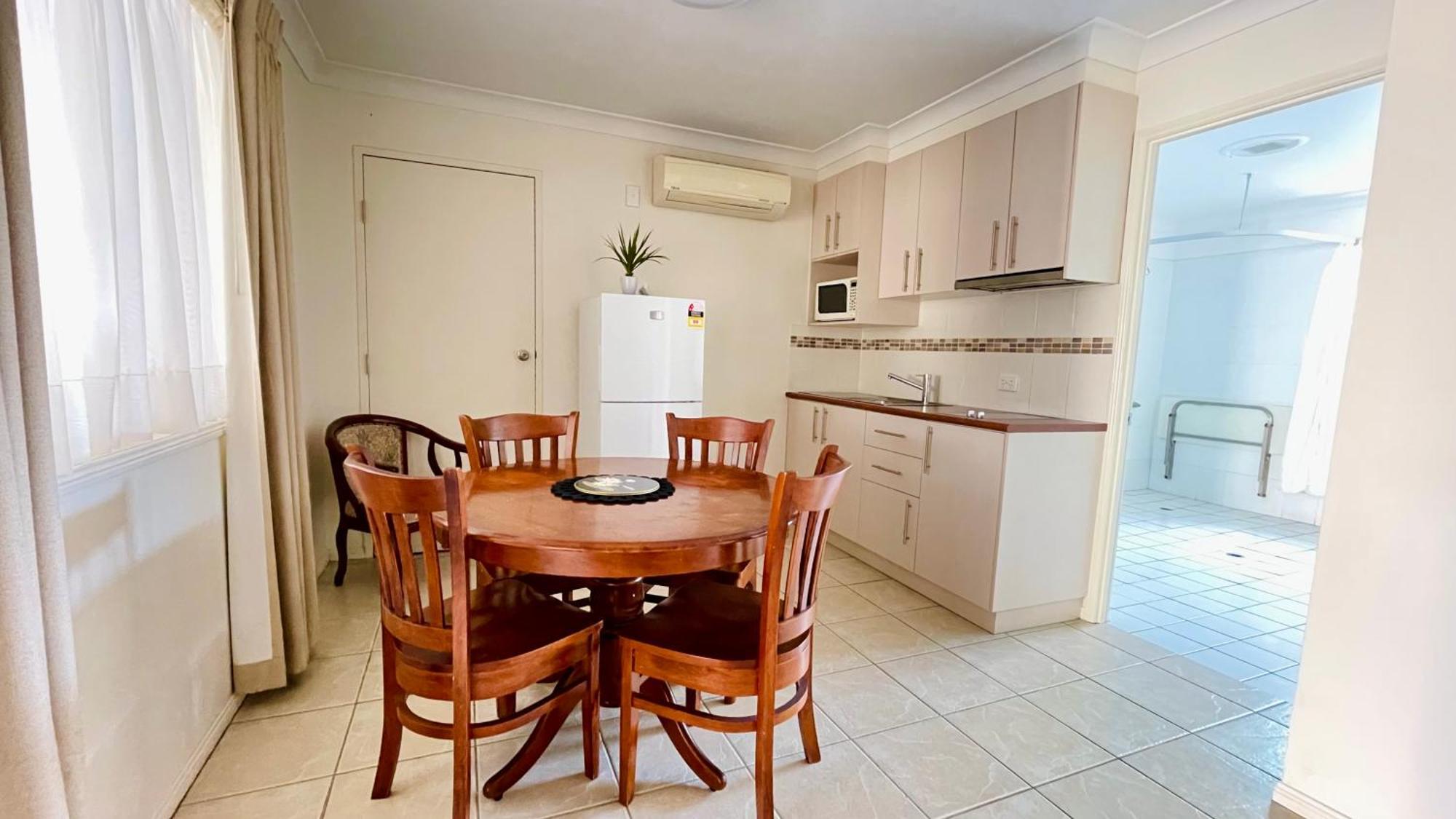 One-Bedroom Queen Suite - Disability Access,1500464461:JPEG