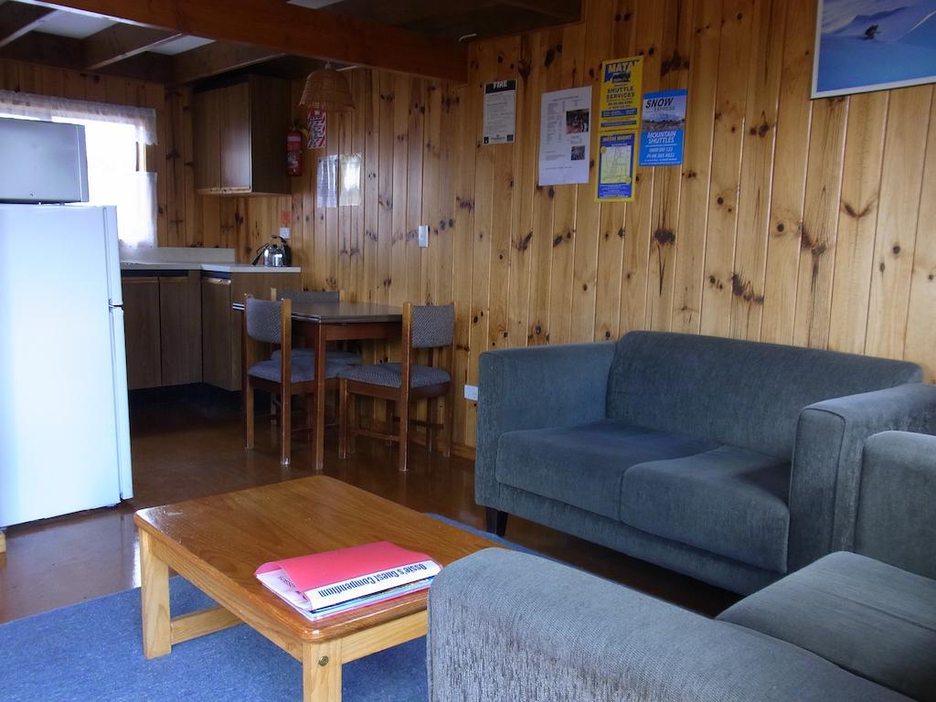 Two-Bedroom Chalet - Split Level,232252426:JPEG