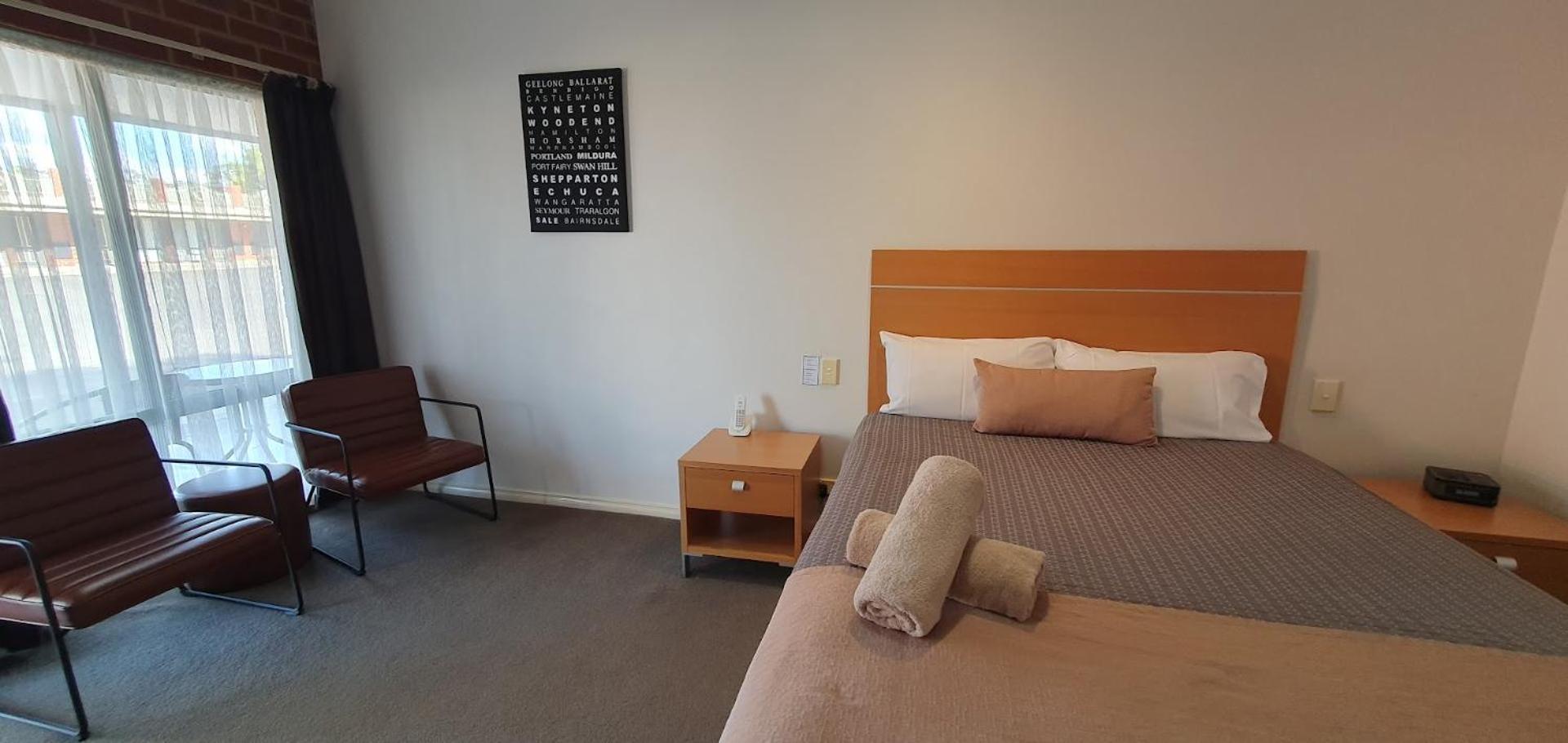 Executive Queen Room,1545289102:JPEG