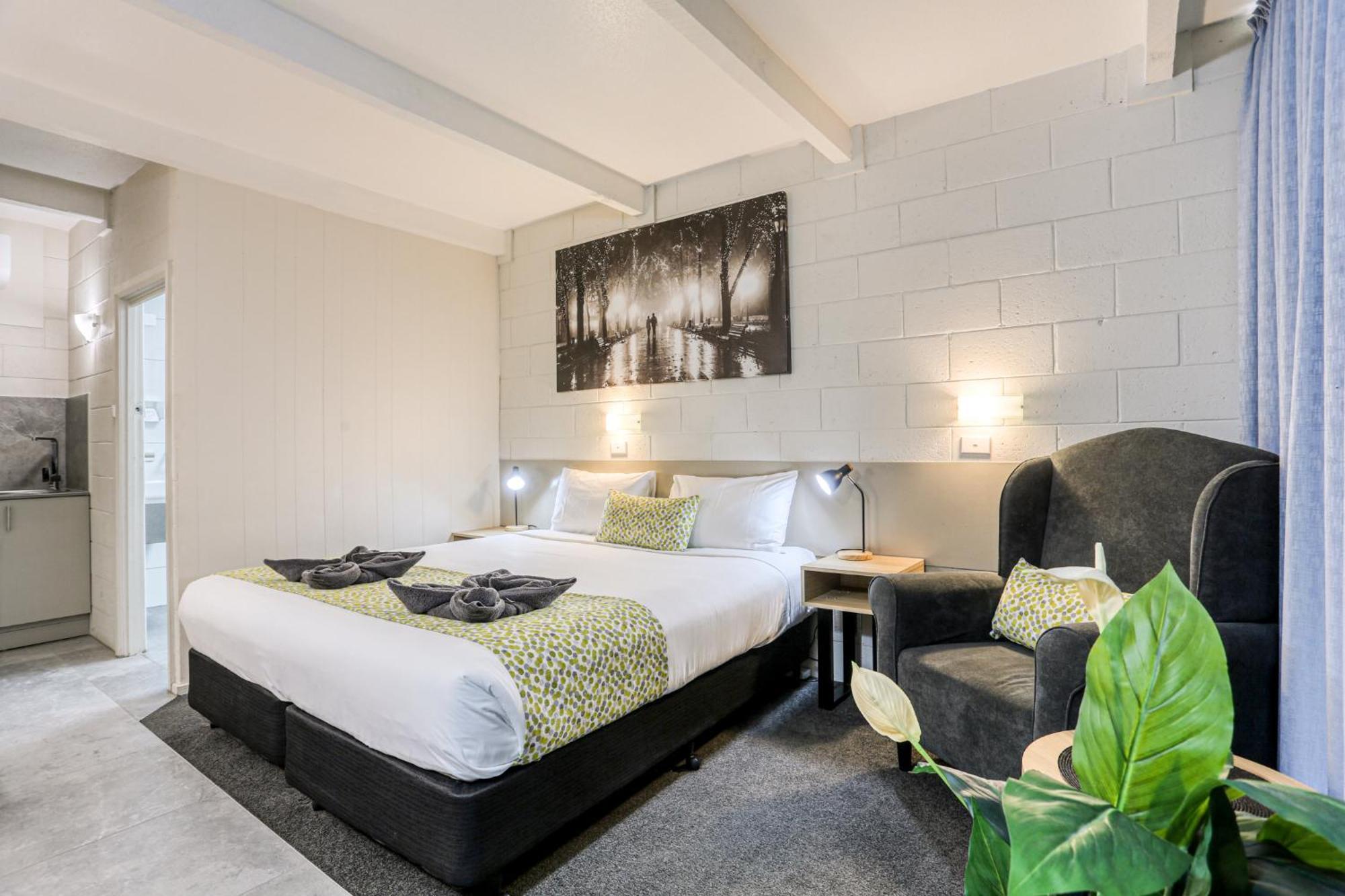 King Room,1547183209:JPEG