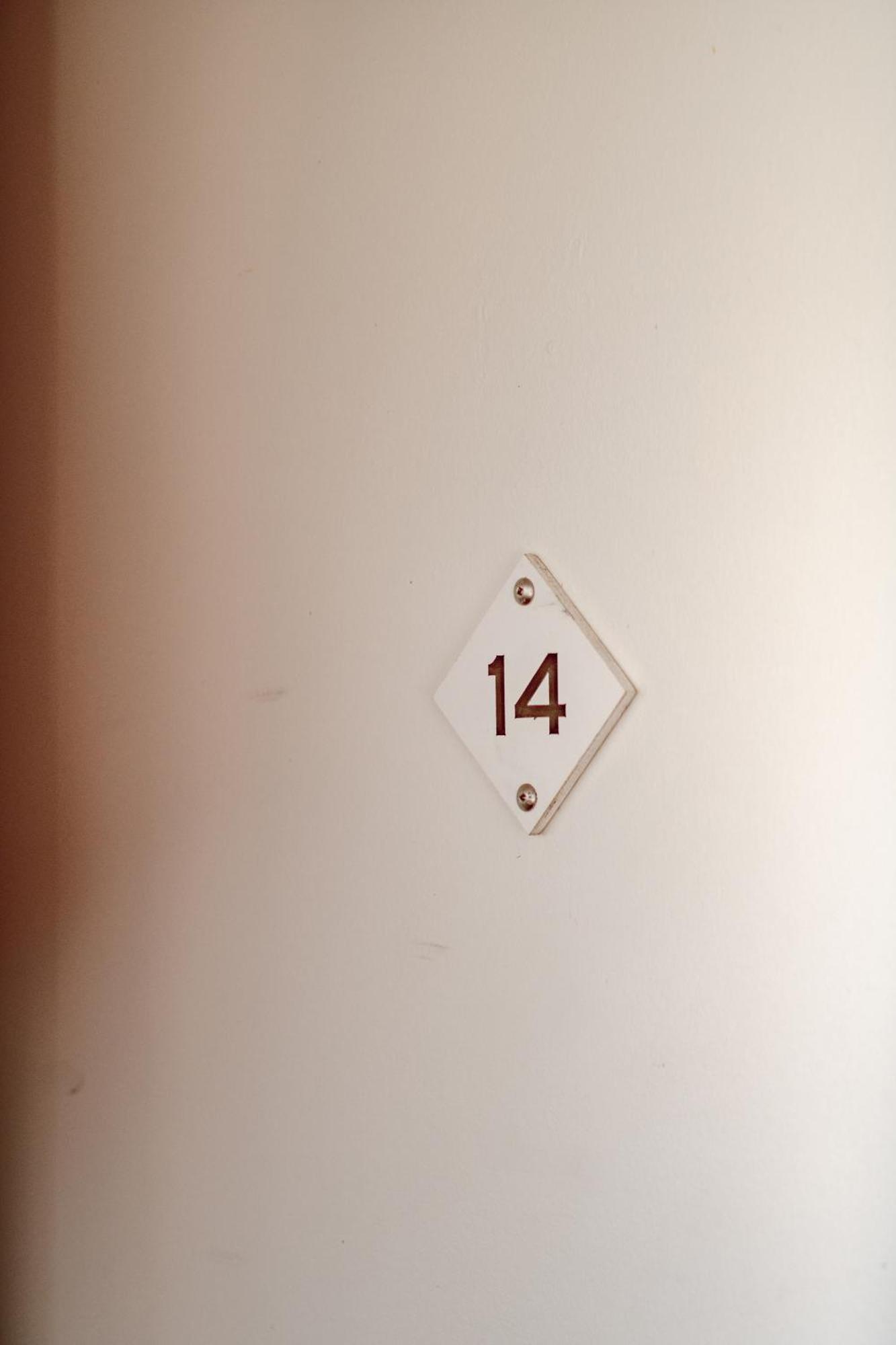 Deluxe Suite with Sea View (Not Pet Friendly),1549108486:JPEG