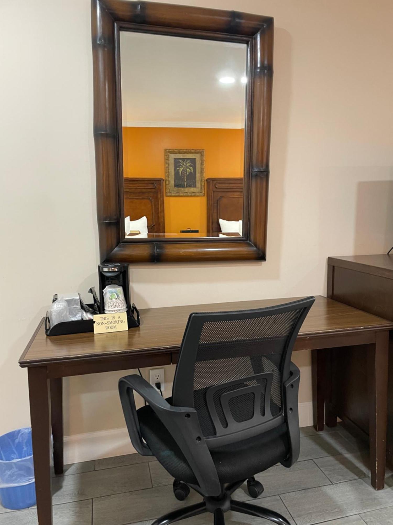 Studio Suite with Two Queen Beds - Non-Smoking