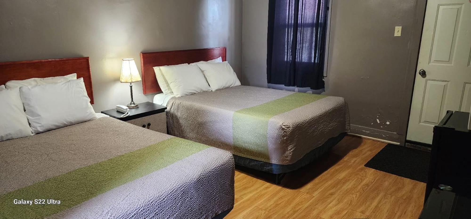 Double Room Two Double Beds Smoking