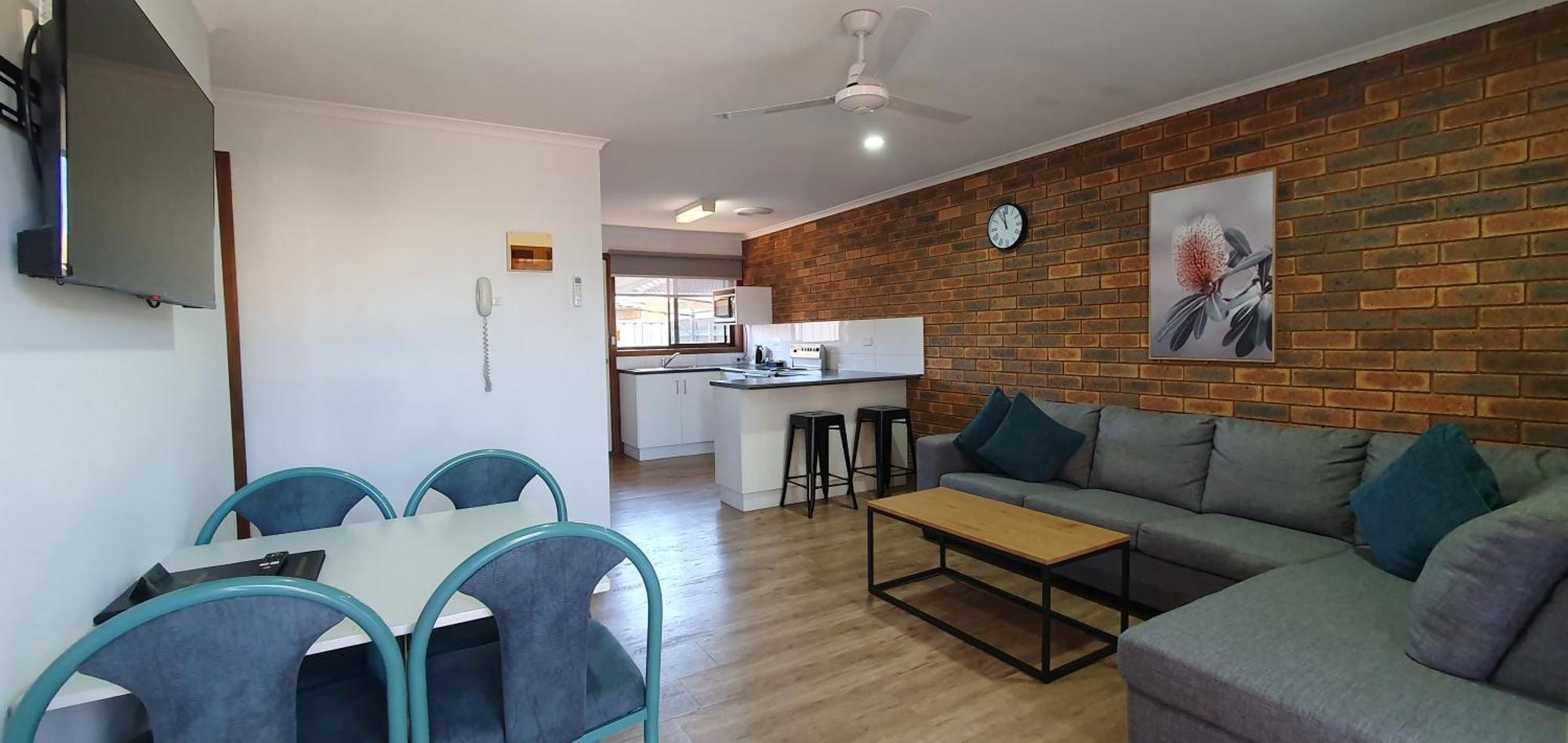 Two-Bedroom Apartment,1589590009:JPEG