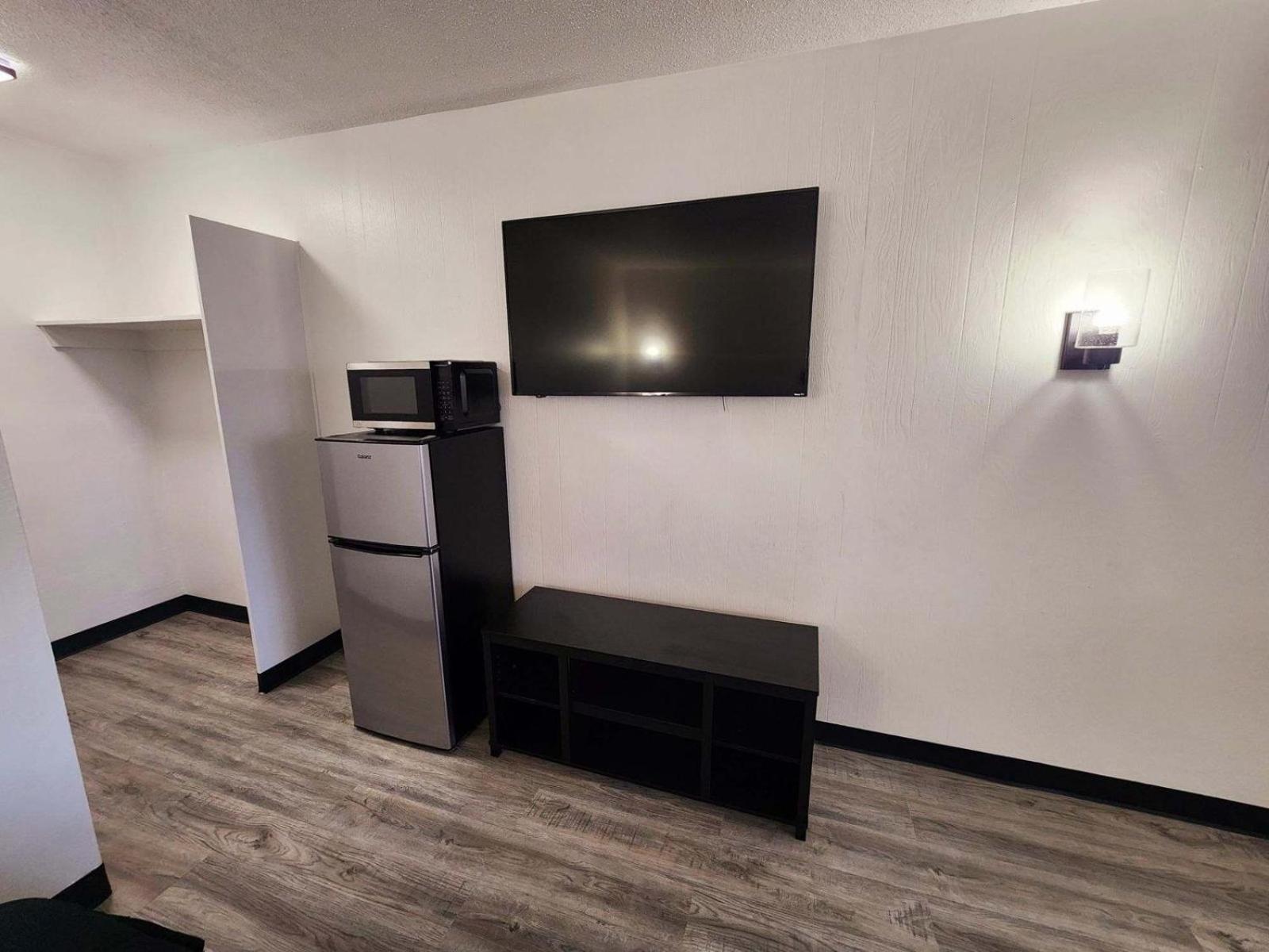 Queen Suite