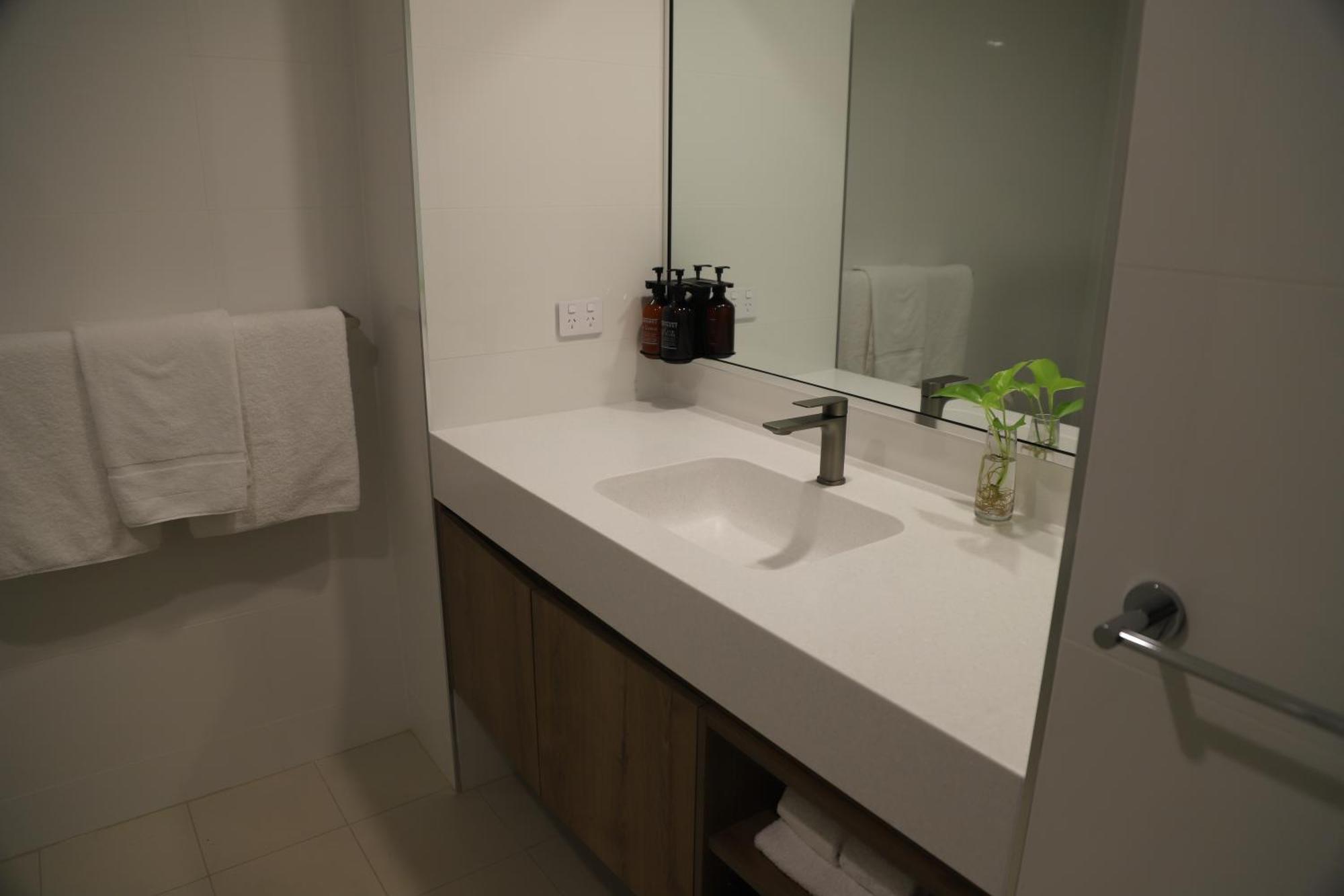 King Room with Balcony,1615389935:JPEG