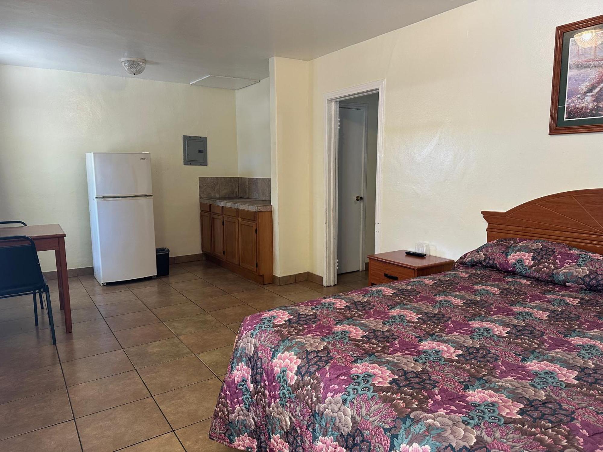 Double Room - Non-Smoking